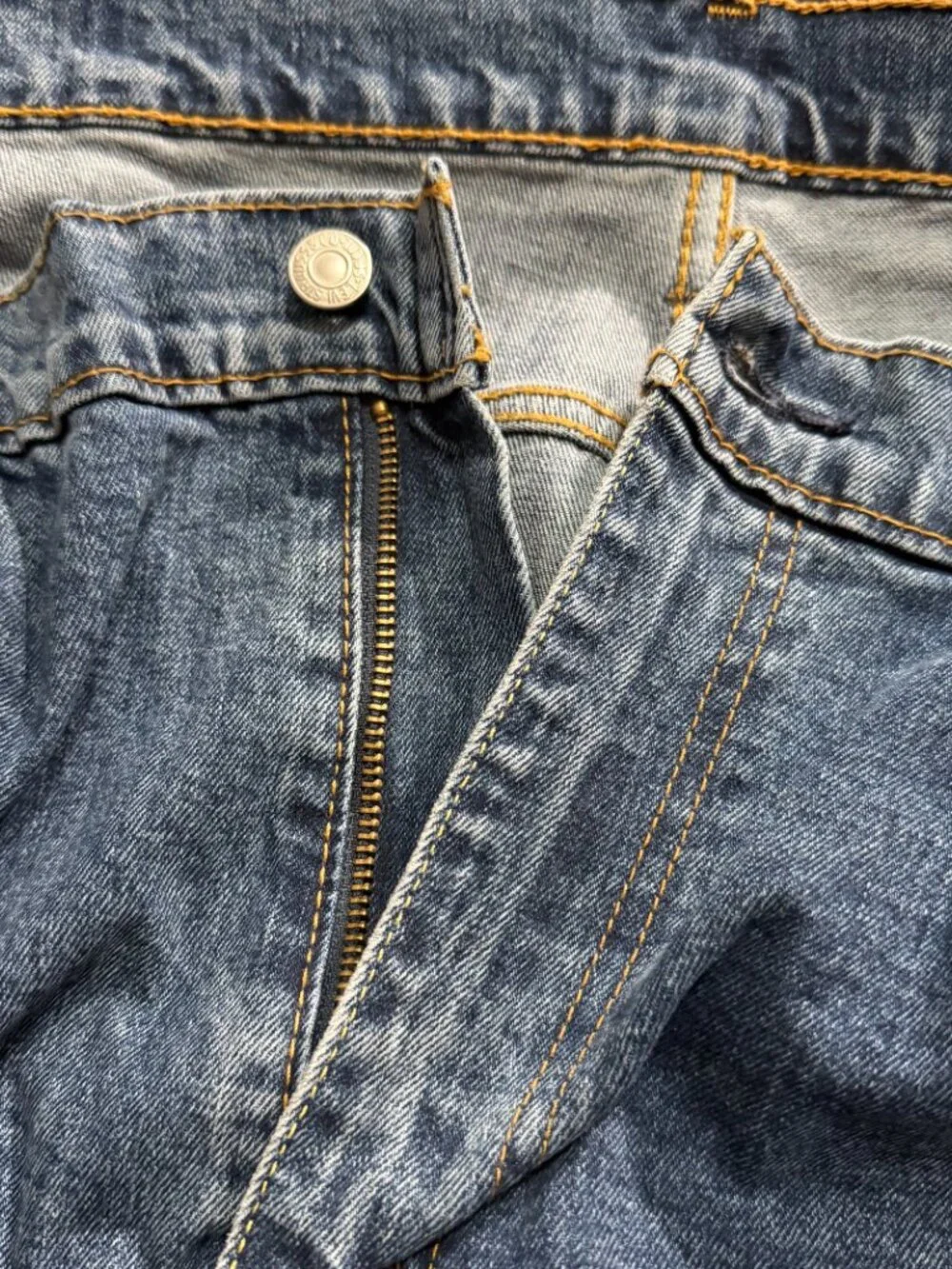 Levi's 541 Athletic Fit Men's Jeans 40x30 Blue Denim